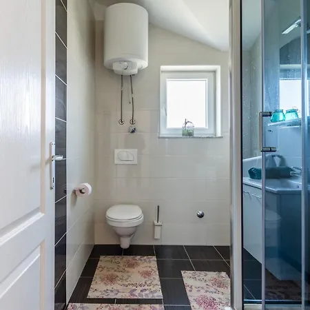 Horjan Apartamento Vir
