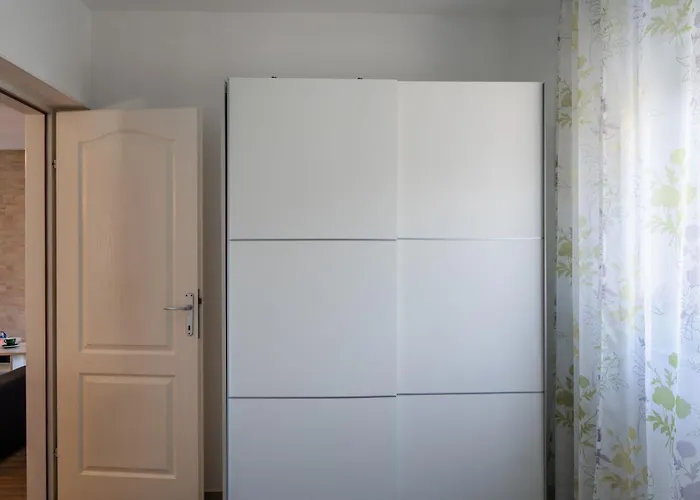 아파트 Horjan 비르